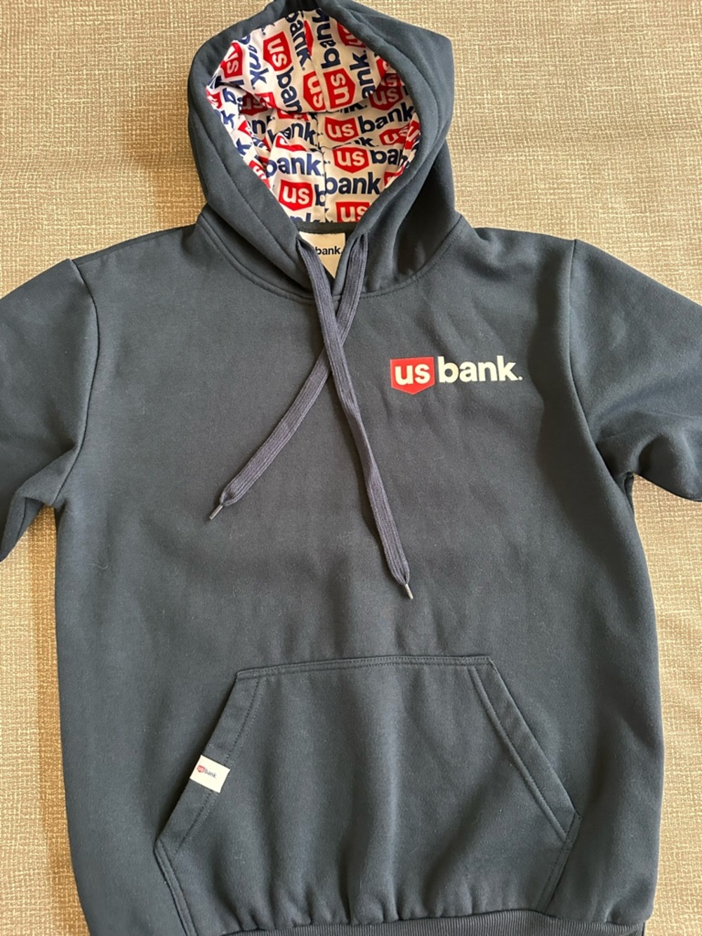 US Bank Hoodie Men’s Medium Navy Pullover Logo Sweatshirt Corporate Promo - Picture 3 of 13